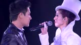 杨千嬅、丁子高演唱会现场对唱《飞女正传》现场火爆，太好听了